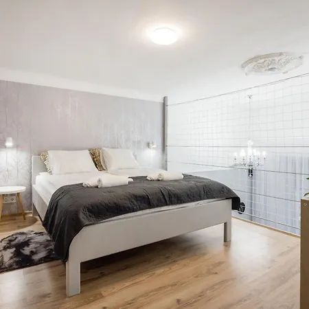 شقة Spacious And Charming In The Centre