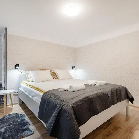 شقة Spacious And Charming In The Centre *
