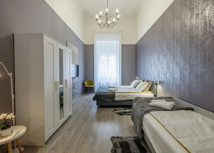 Apartmán Spacious And Charming In The Centre *