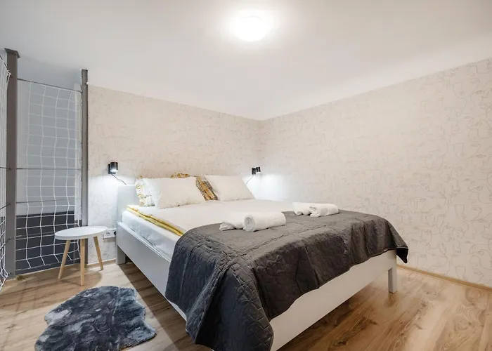 Appartamento Spacious And Charming In The Centre *